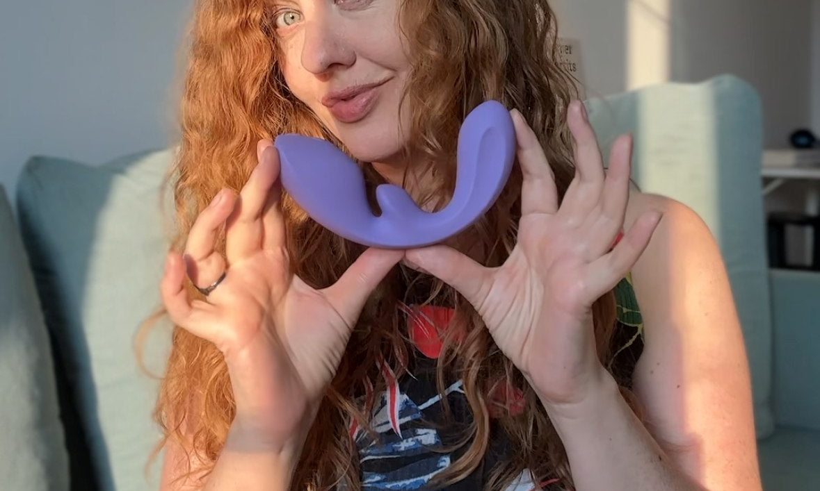 flow triple stimulator rabbit vibrator reviews by venus o hara 